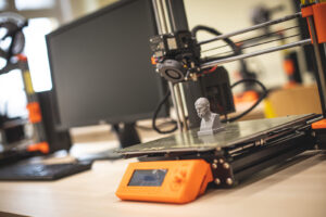 Vybudování světa techniky, robotiky a přírodních věd pro ZŠ 01