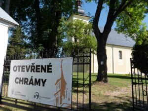 kostel Neposkvrněného Početí Panny Marie ve Starém Městě u Bruntálu