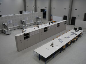 Vybavení odborných učeben SPŠ TOS