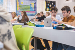 Učebna robotiky pro 1. ZŠ ve Veselí nad Lužnicí