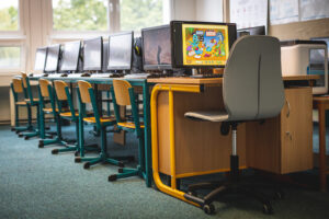 Modernizace multifunkční odborné učebny v ZŠ a MŠ Karla Svolinského