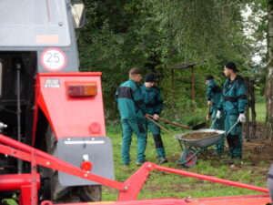 odborné učebny se zázemím ve školním zahradnictví