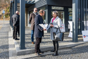 Loketský terminál se 30. ledna 2024 slavnostně otevřel veřejnosti