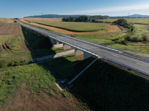 Rokycansko má přímé napojení na dálnici D5