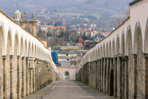 V Děčíně se otevírá obnovená Růžová zahrada a Dlouhá jízda
