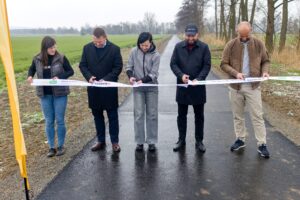 Cyklostezka podél řeky Mže mezi Malesicemi a Touškovem